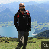 Ich auf dem Schafberg. Im Hintergrund der Wolfgangsee.