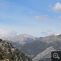 Landschaft südlich von Kalavryta.