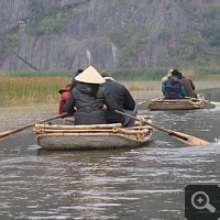 Directly in front of us is a limestone, on which Delacour’s langurs are to observe regularly.