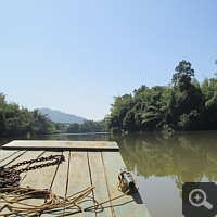 Ferry crossing to the island of the Dao Tien Endangered Primate Species Centre in Cat Tien Nationalpark.